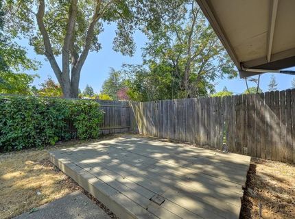 8804 On Ct, Elk Grove, CA 95624 Photo