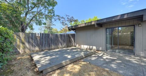 8804 On Ct, Elk Grove, CA 95624 Photo