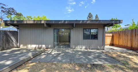 8804 On Ct, Elk Grove, CA 95624 Photo