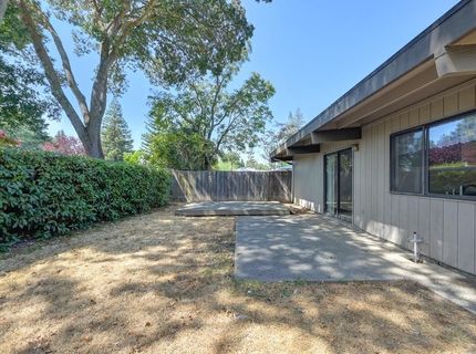8804 On Ct, Elk Grove, CA 95624 Photo