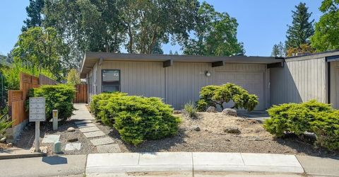 8804 On Ct, Elk Grove, CA 95624 Photo