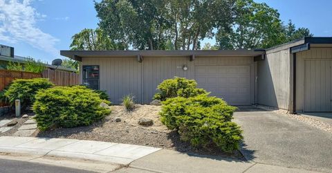 8804 On Ct, Elk Grove, CA 95624 Photo