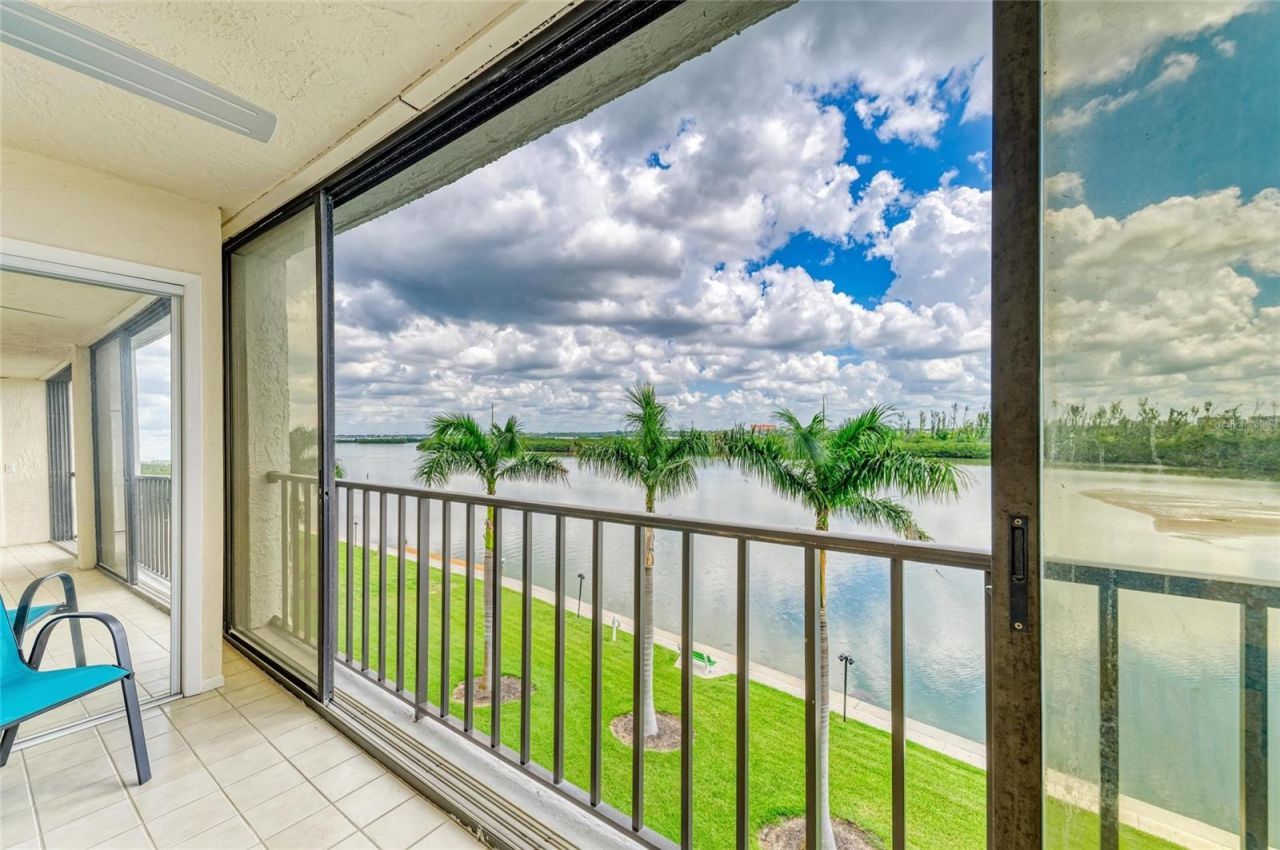 9397 Midnight Pass Road, Unit 405, Sarasota, FL 34242 Photo