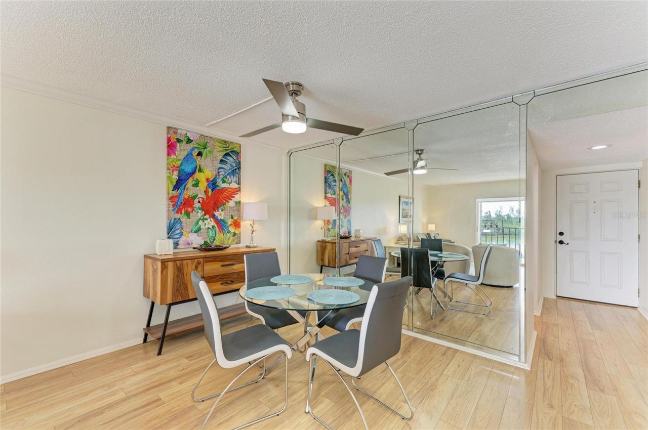 9397 Midnight Pass Road, Unit 405, Sarasota, FL 34242 Photo