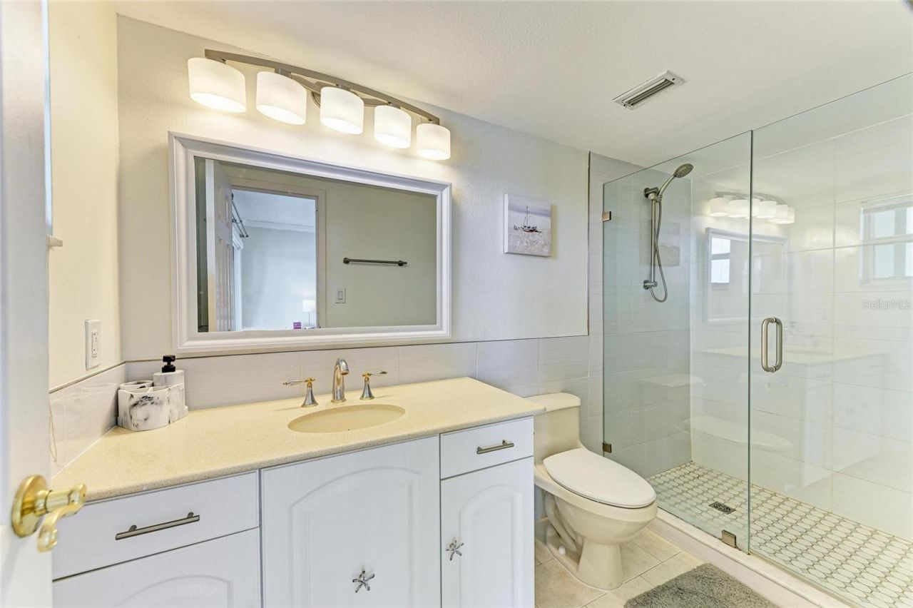 9397 Midnight Pass Road, Unit 405, Sarasota, FL 34242 Photo