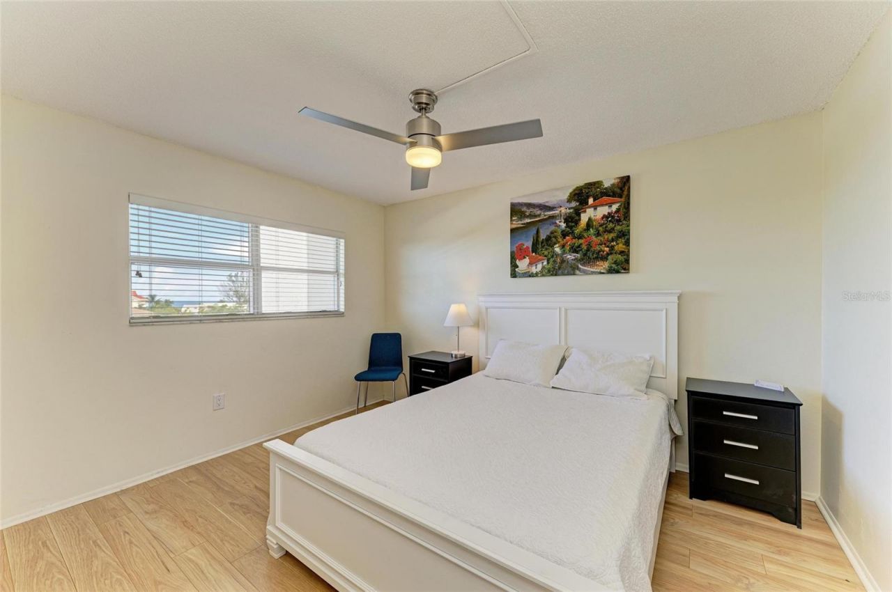 9397 Midnight Pass Road, Unit 405, Sarasota, FL 34242 Photo