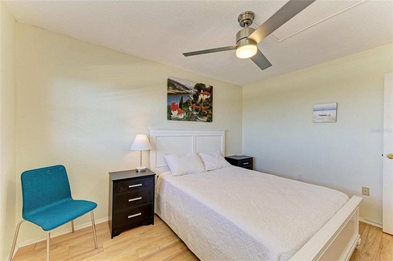 9397 Midnight Pass Road, Unit 405, Sarasota, FL 34242 Photo