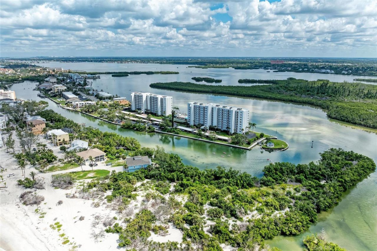 9397 Midnight Pass Road, Unit 405, Sarasota, FL 34242 Photo