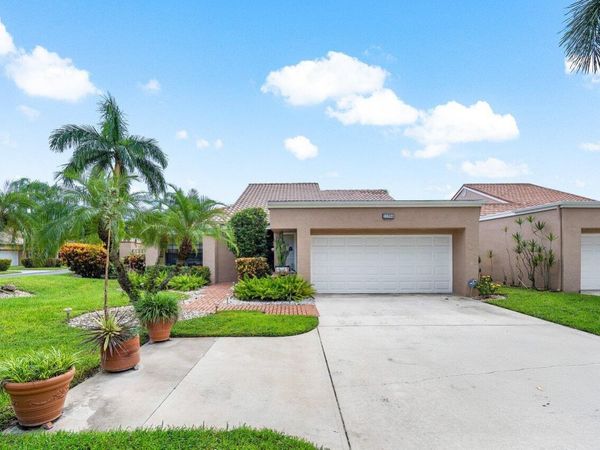 11094 Applegate Lane, Boynton Beach, FL 33437