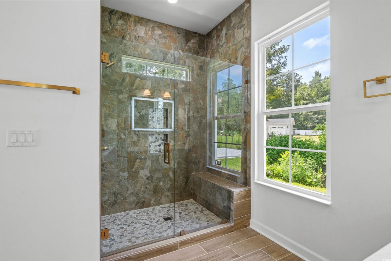 232 Ole Maple St. Photo 32