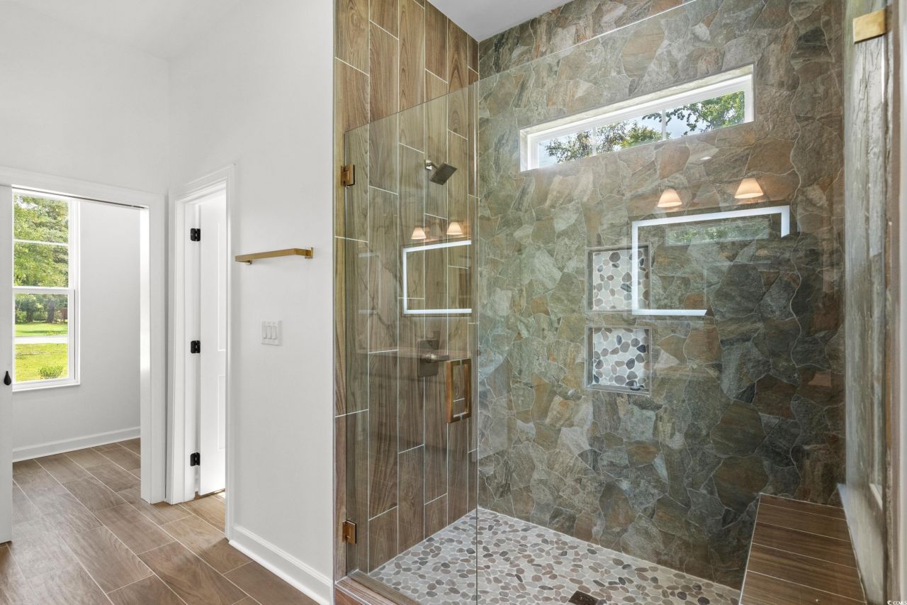 232 Ole Maple St. Photo 33