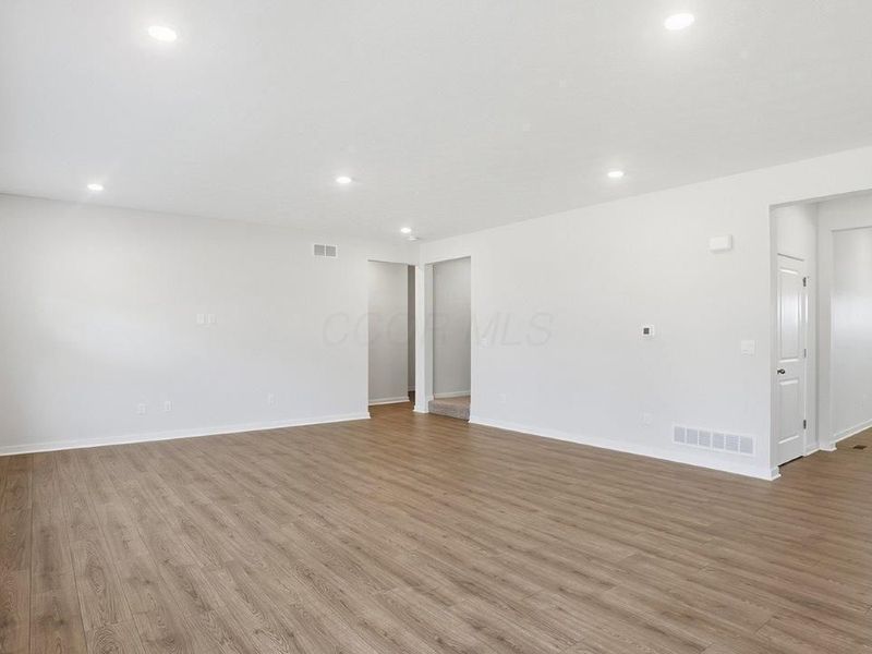 2741 Carrowmore Court, Delaware, OH 43015 Photo 7