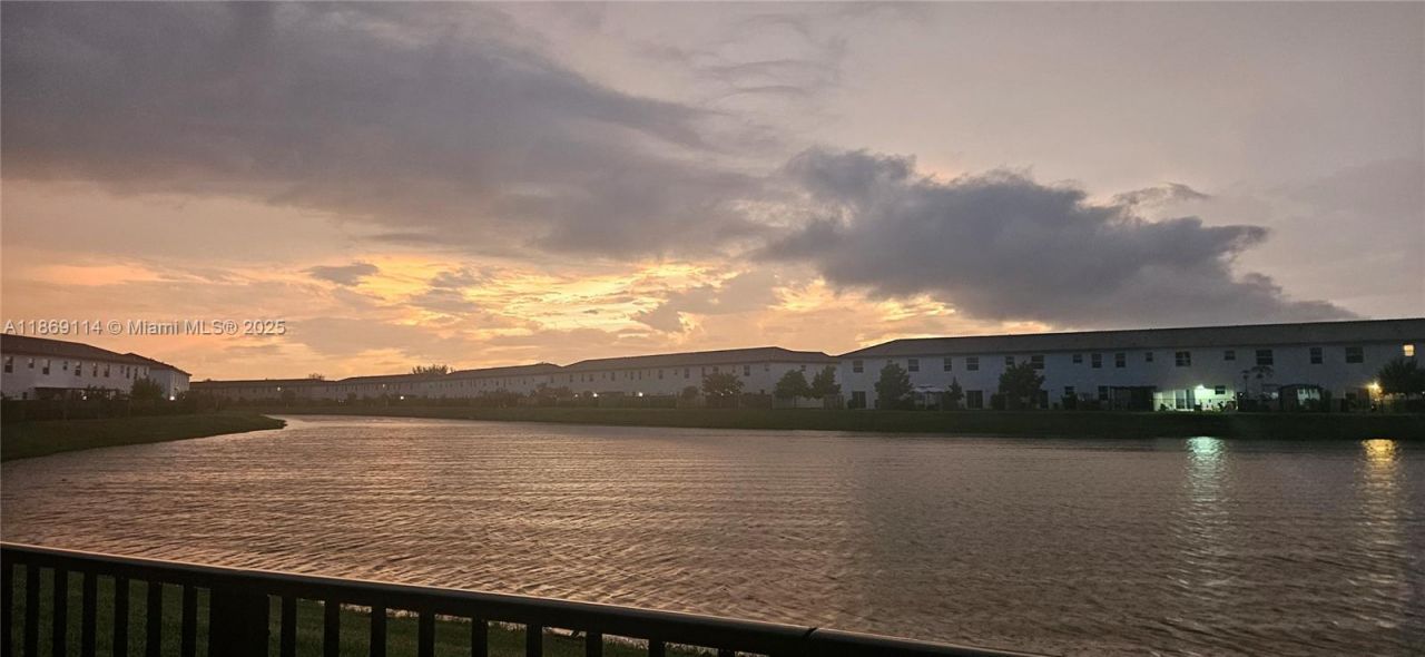 12774 NW 22nd Pl, Miami, FL 33167 Photo