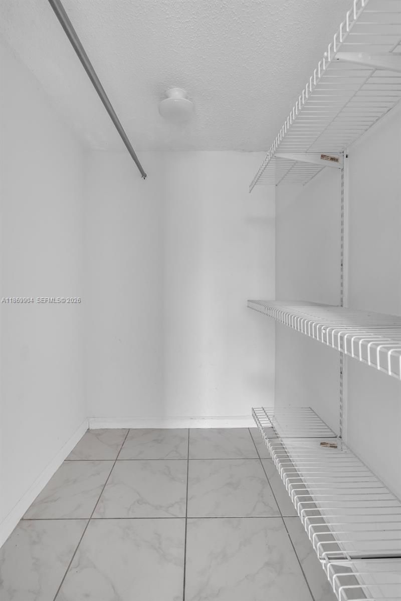 13499 Biscayne Blvd, Unit 403, North Miami, FL 33181 Photo