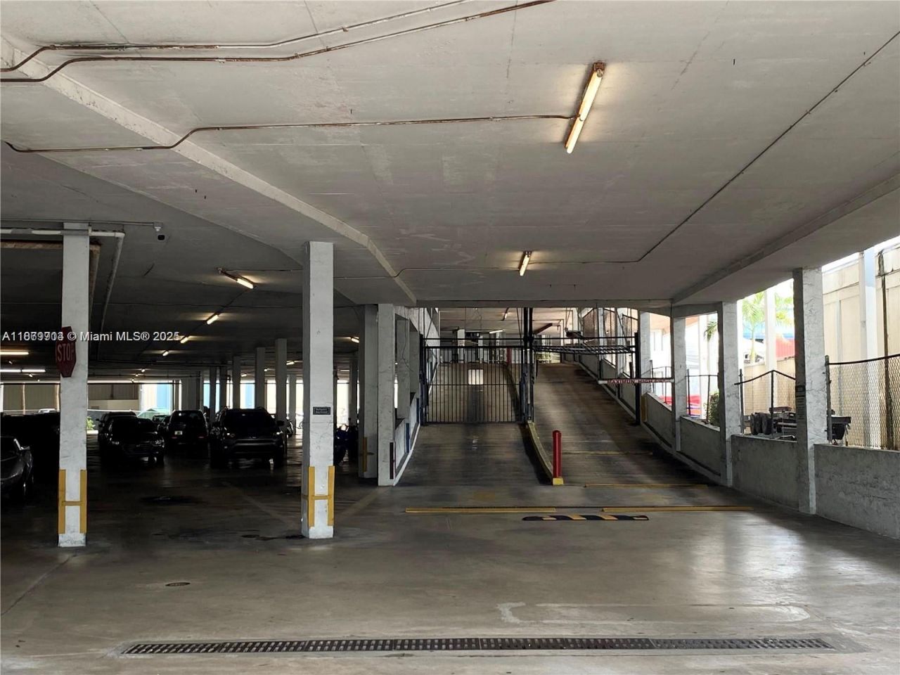 13499 Biscayne Blvd, Unit 403, North Miami, FL 33181 Photo