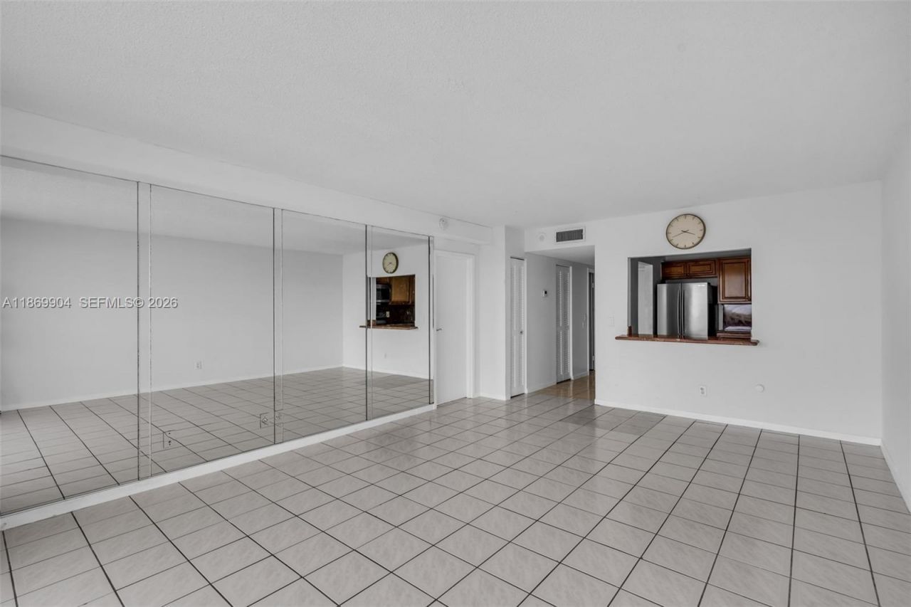 13499 Biscayne Blvd, Unit 403, North Miami, FL 33181 Photo