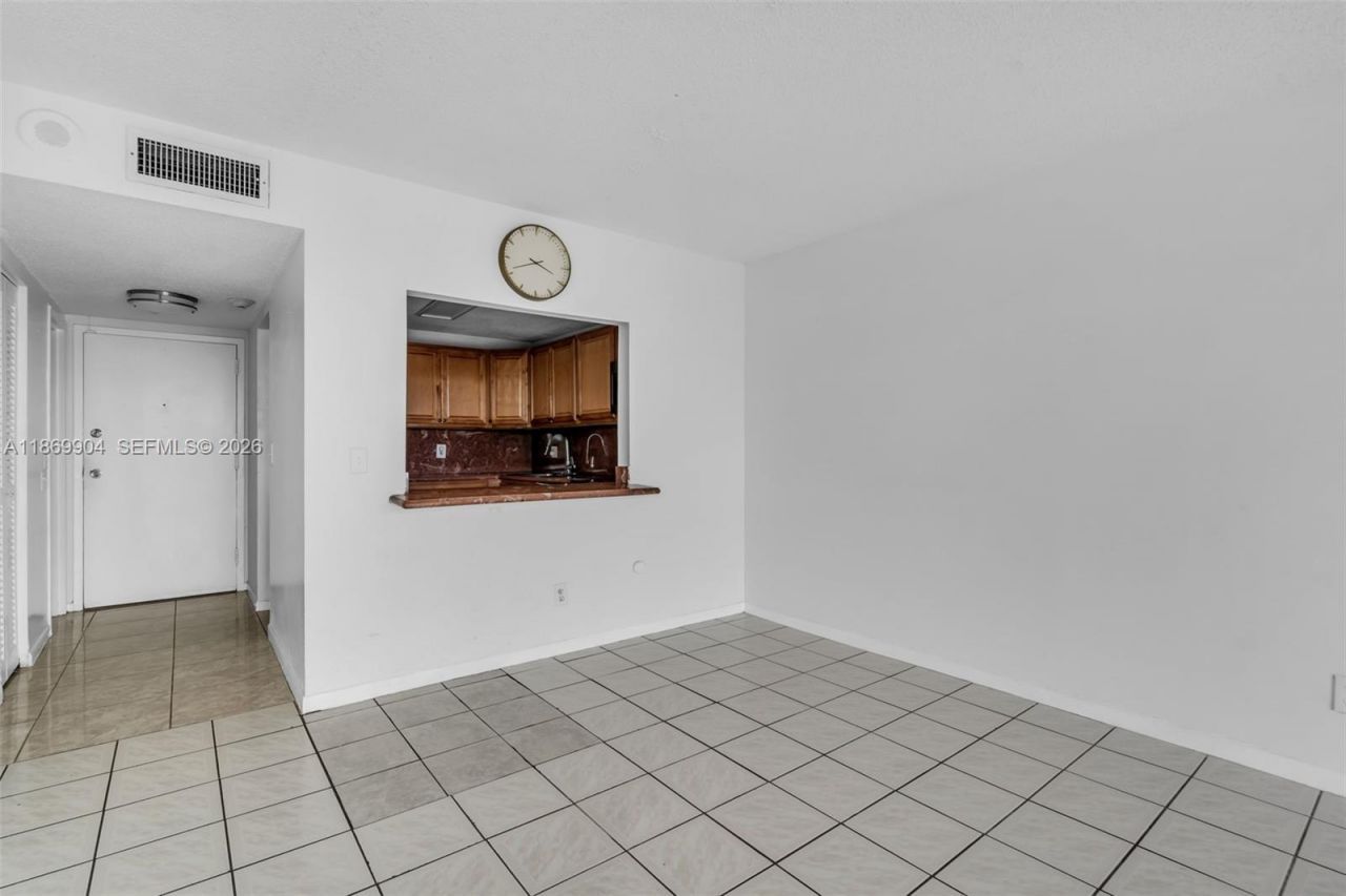 13499 Biscayne Blvd, Unit 403, North Miami, FL 33181 Photo