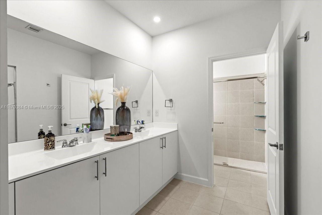 19803 SW 321 Street, Homestead, FL 33030 Photo