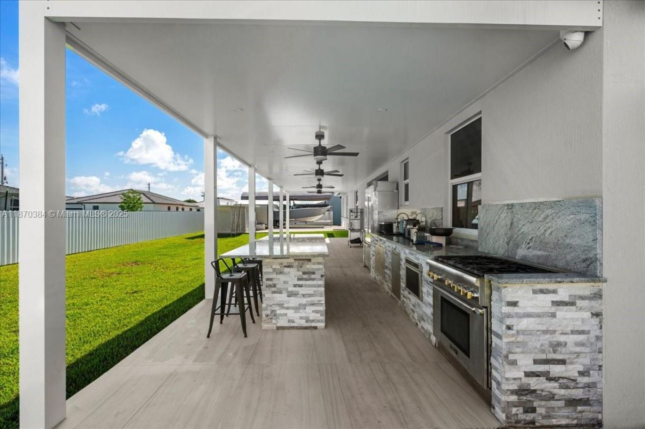 19803 SW 321 Street, Homestead, FL 33030 Photo