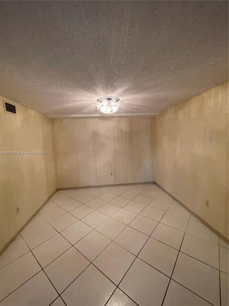 2804 N 46th Ave, Unit C430, Hollywood, FL 33021 Photo