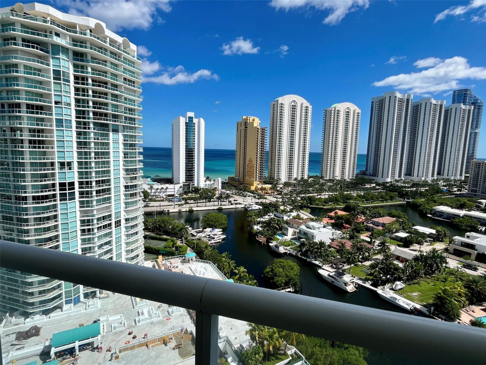 16500 Collins Avenue, Unit 2052, Sunny Isles Beach, FL 33160 Photo