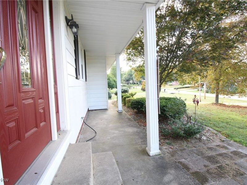 4740 Echoglenn Street NW, Canton, OH 44720 Photo 22