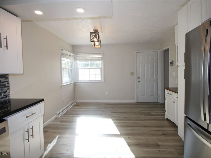 4740 Echoglenn Street NW, Canton, OH 44720 Photo 5