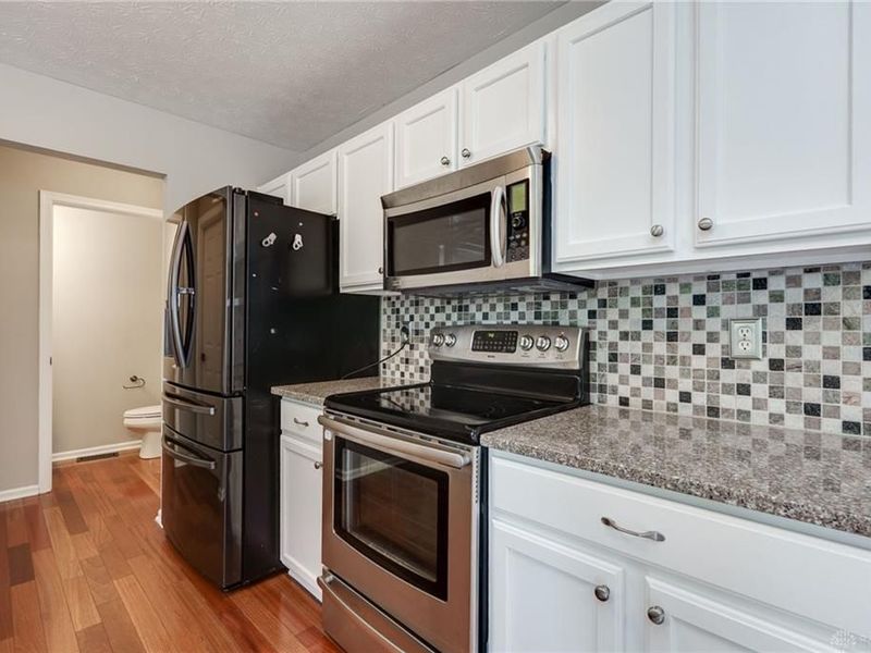 3611 King Edward Way, Beavercreek, OH 45431 Photo 16