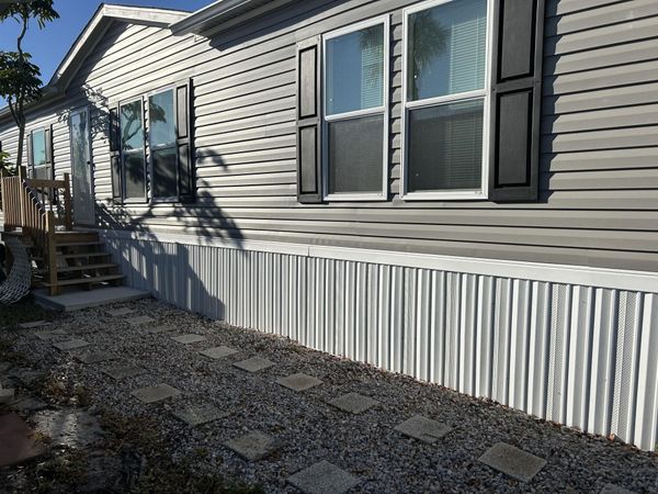 2455 SE Penny Lane, Stuart, FL 34994