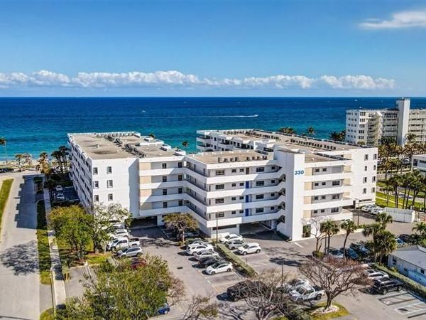 330 SE 20 Ave, Unit 421, Deerfield Beach, FL 33441