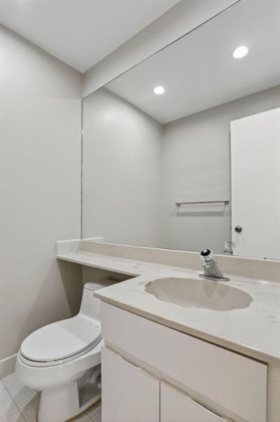 330 SE 20 Avenue, Unit 421, Deerfield Beach, FL 33441 Photo