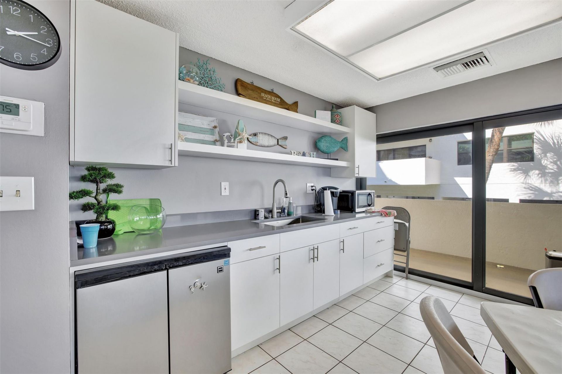330 SE 20 Avenue, Unit 421, Deerfield Beach, FL 33441 Photo