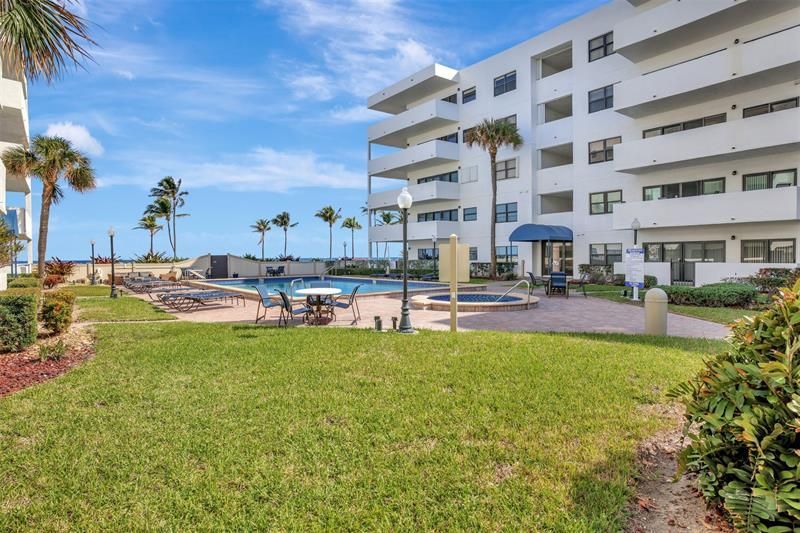 330 SE 20 Avenue, Unit 421, Deerfield Beach, FL 33441 Photo