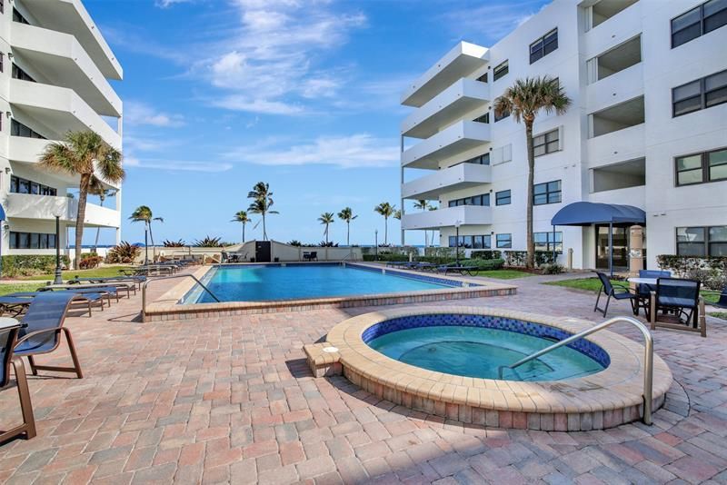 330 SE 20 Avenue, Unit 421, Deerfield Beach, FL 33441 Photo