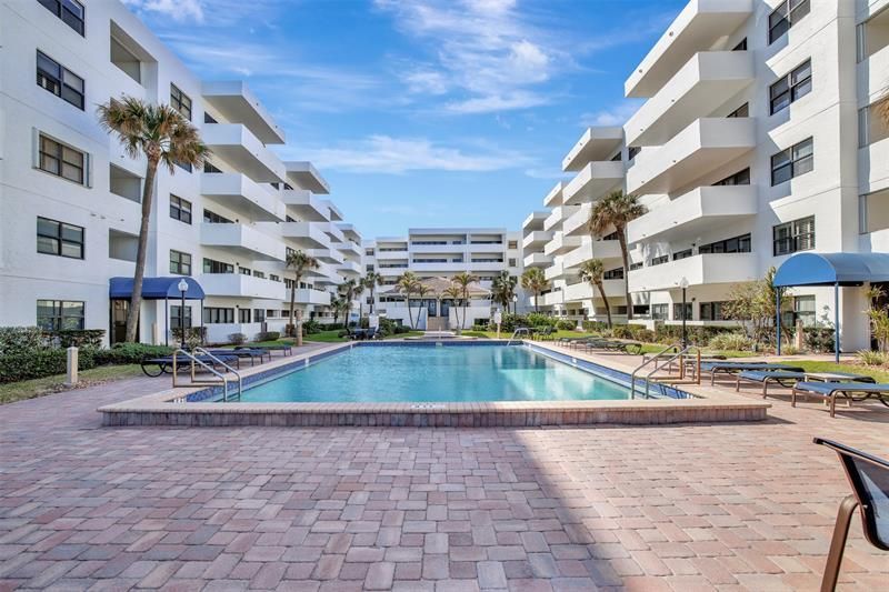 330 SE 20 Avenue, Unit 421, Deerfield Beach, FL 33441 Photo