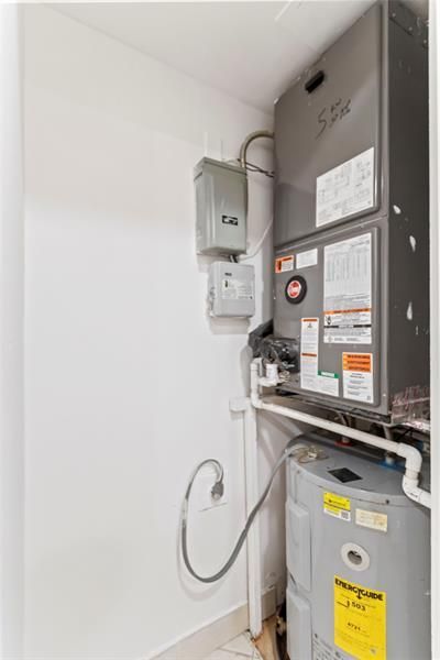 330 SE 20 Avenue, Unit 421, Deerfield Beach, FL 33441 Photo