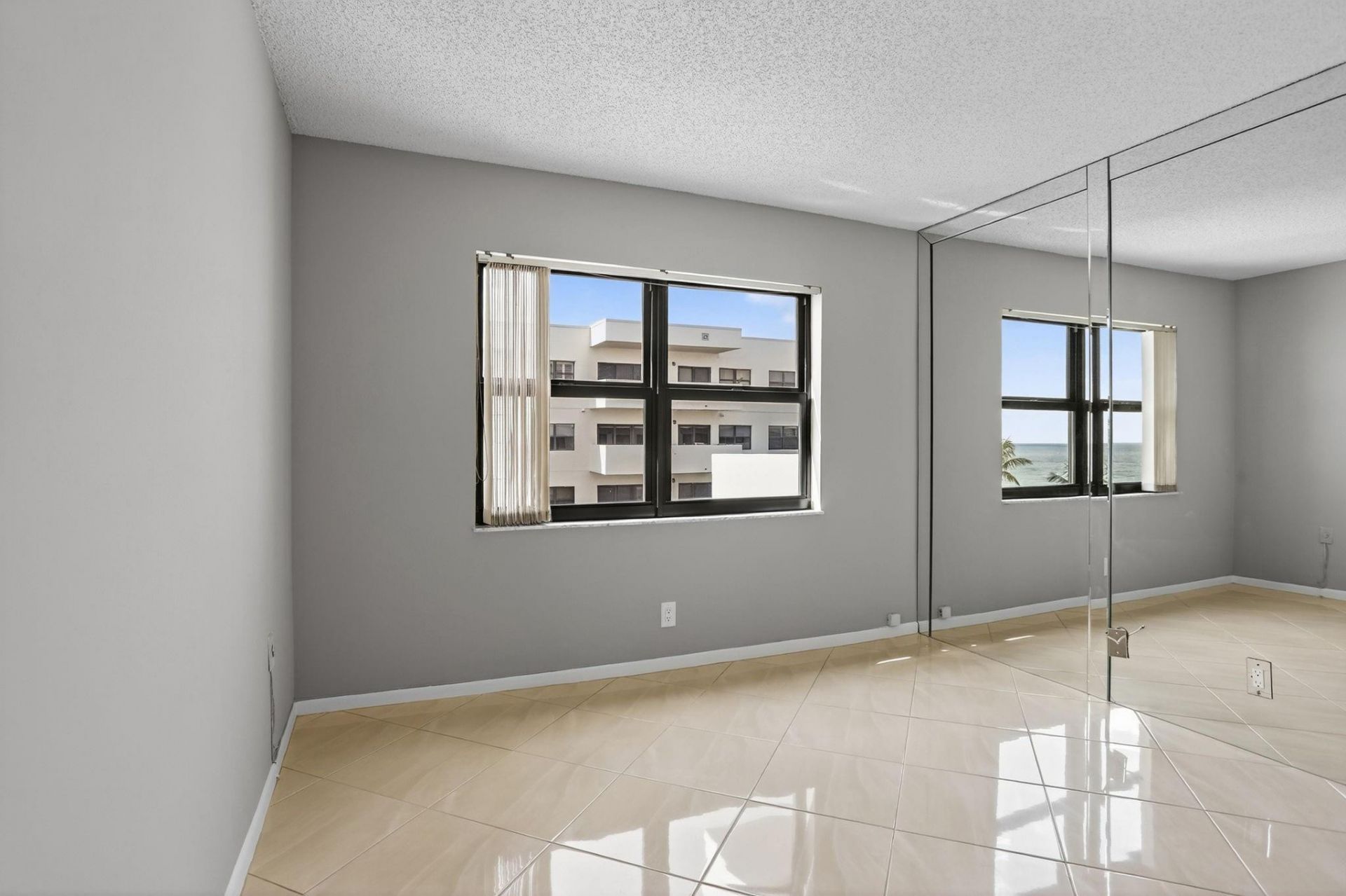 330 SE 20 Avenue, Unit 421, Deerfield Beach, FL 33441 Photo