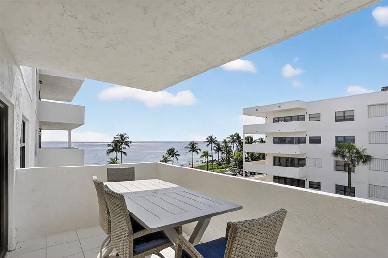 330 SE 20 Avenue, Unit 421, Deerfield Beach, FL 33441 Photo