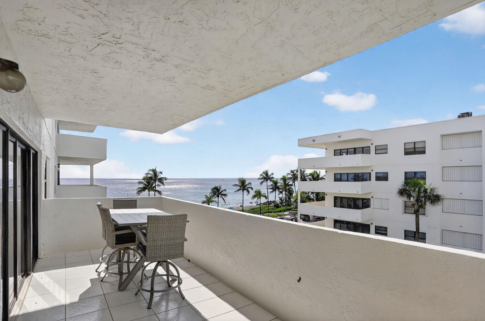 330 SE 20 Avenue, Unit 421, Deerfield Beach, FL 33441 Photo