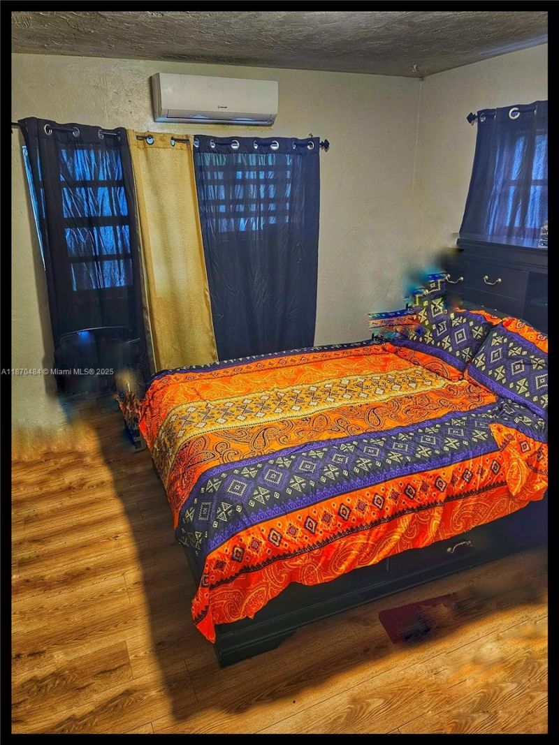 109 NW 28th Ter, Fort Lauderdale, FL 33311 Photo