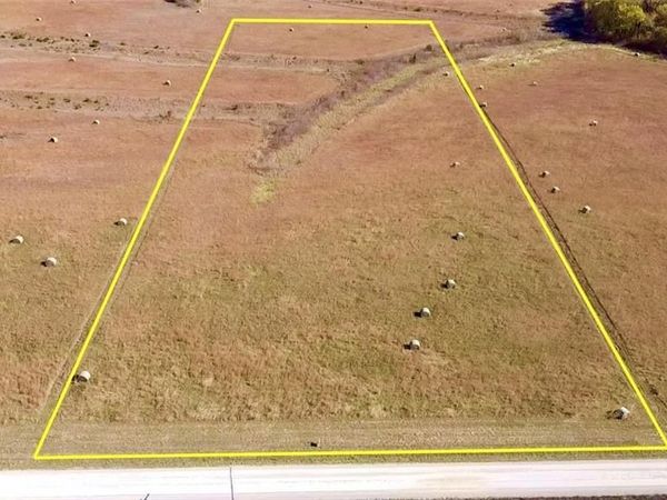 Lot 3 238th Street, Tonganoxie, KS 66217