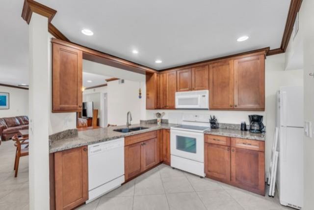 961 SE 20th Avenue, Unit 308, Deerfield Beach, FL 33441 Photo