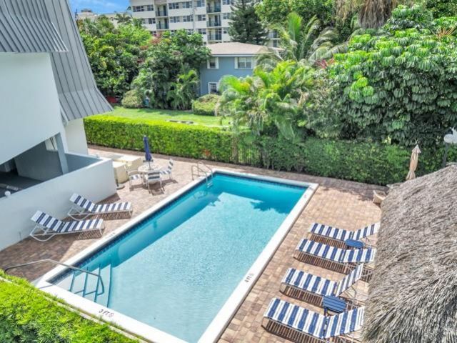 961 SE 20th Avenue, Unit 308, Deerfield Beach, FL 33441 Photo