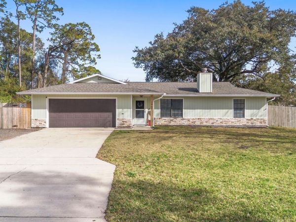 1469 GENERAL CUSTER AVENUE, DAYTONA BEACH, FL 32124