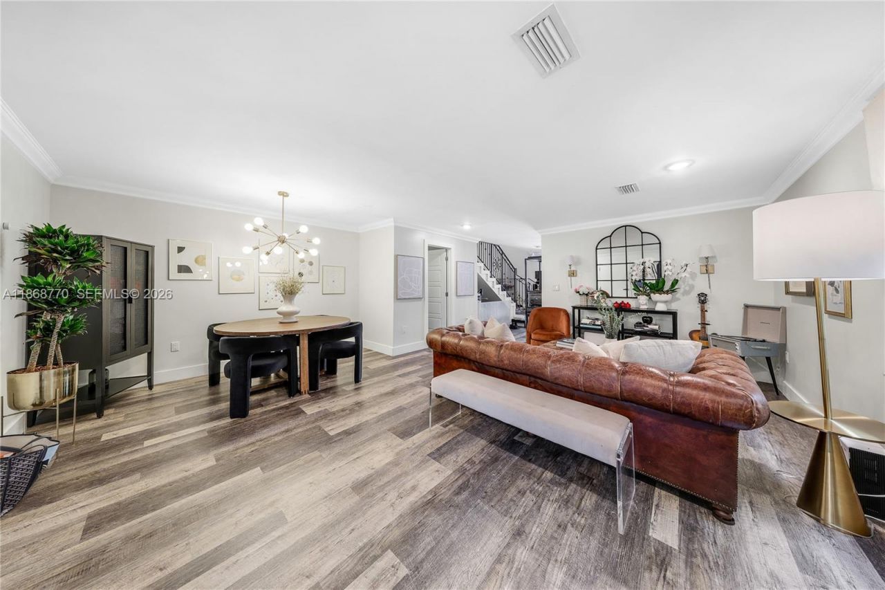 3160 New York St, Unit B, Miami, FL 33133 Photo