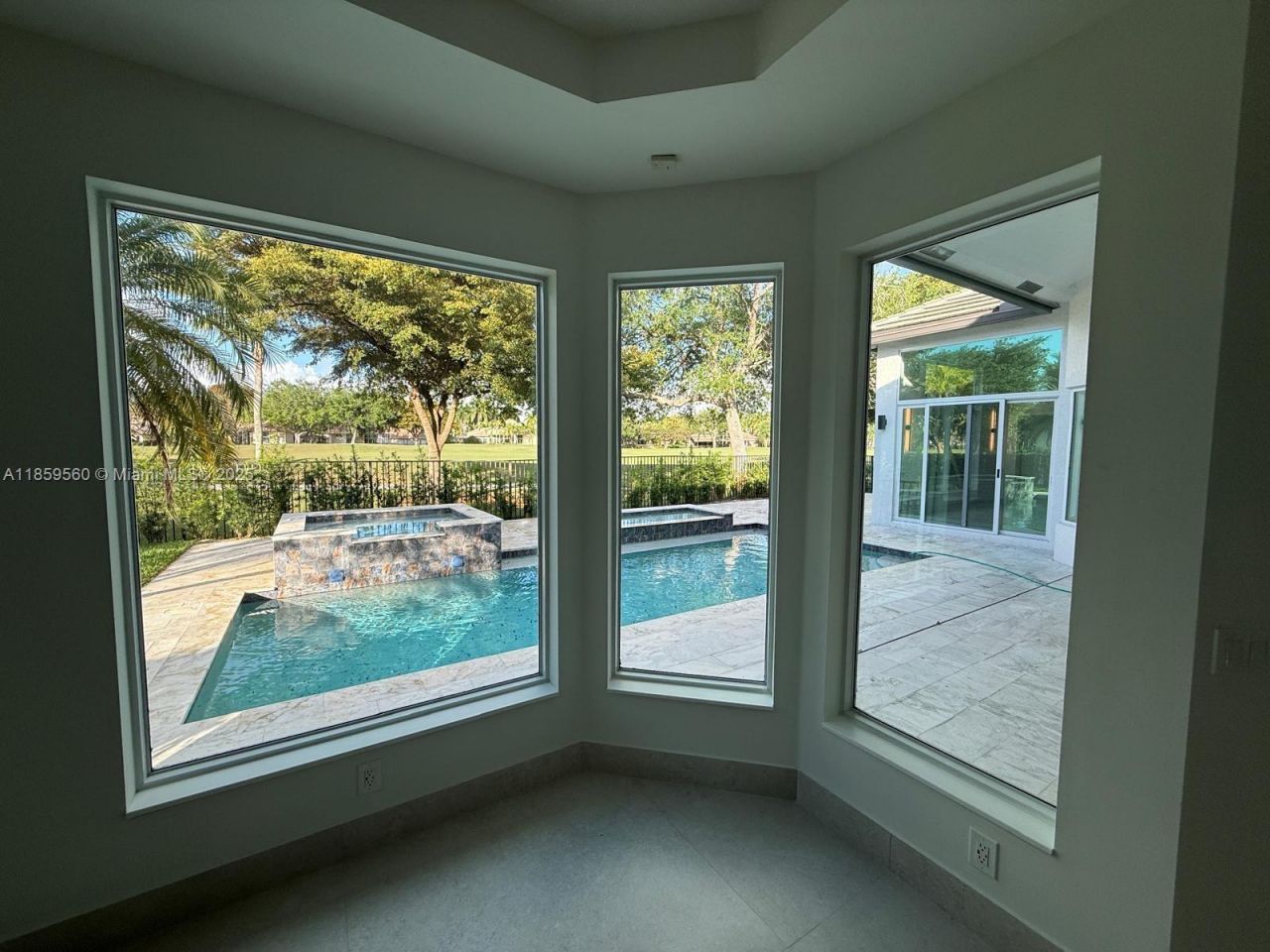 2523 Montclaire Cir, Weston, FL 33327 Photo