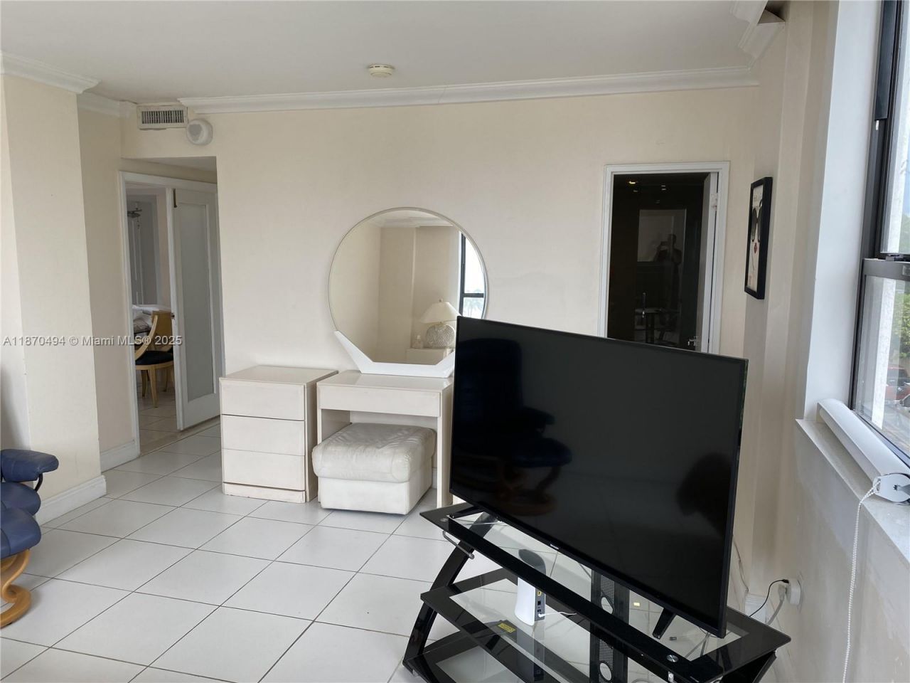 10185 Collins Ave, Unit 319, Bal Harbour, FL 33154 Photo