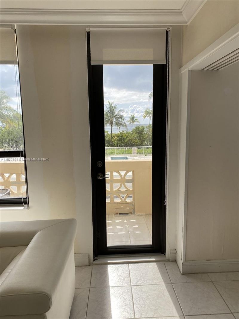 10185 Collins Ave, Unit 319, Bal Harbour, FL 33154 Photo