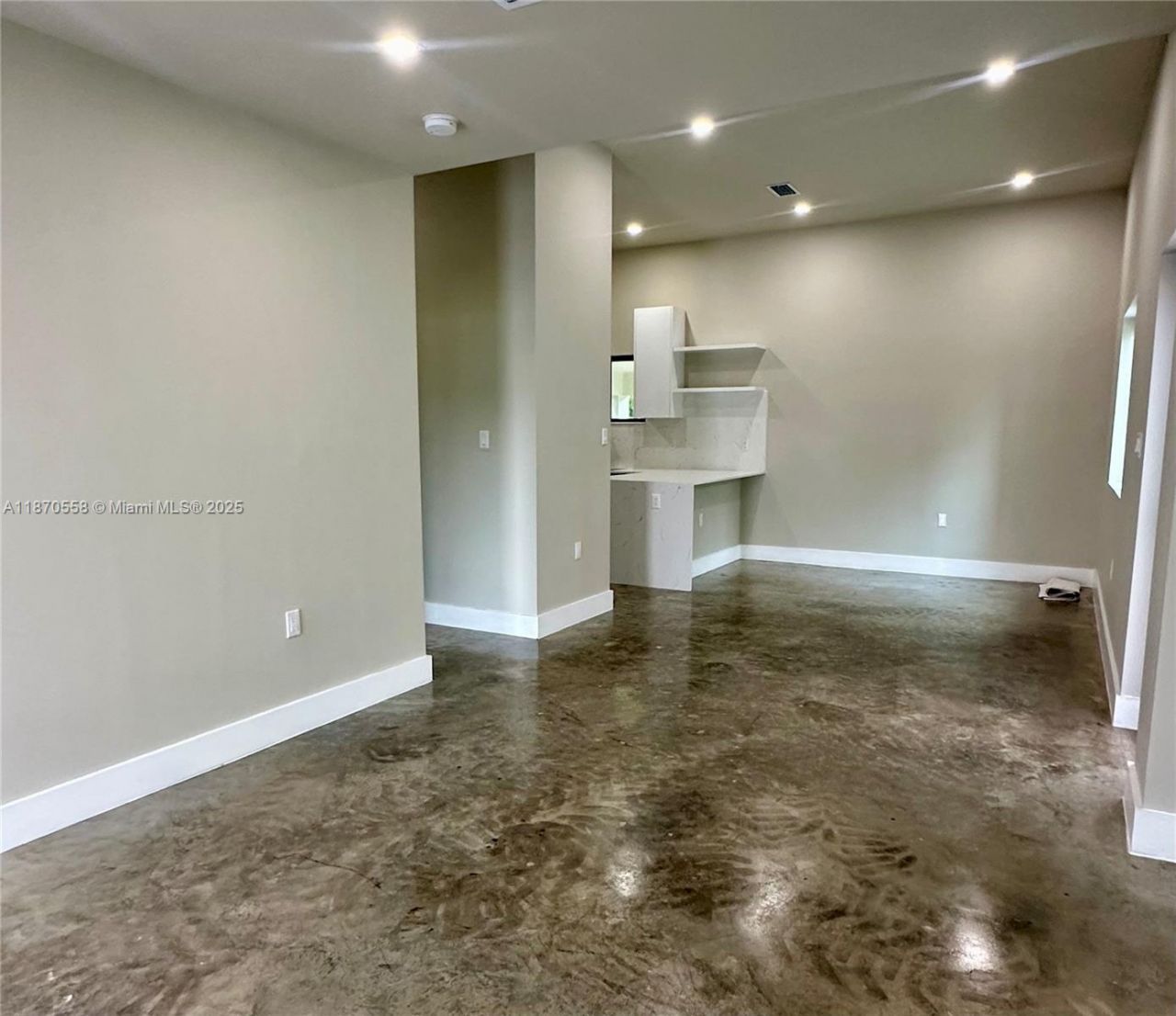 929 NW 60th St, Miami, FL 33127 Photo