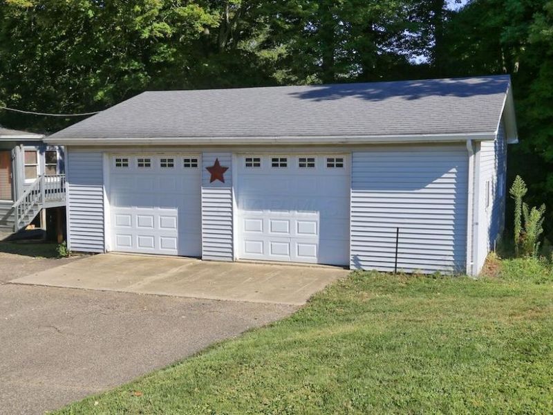 21359 Newcastle Road, Gambier, OH 43022 Photo 2